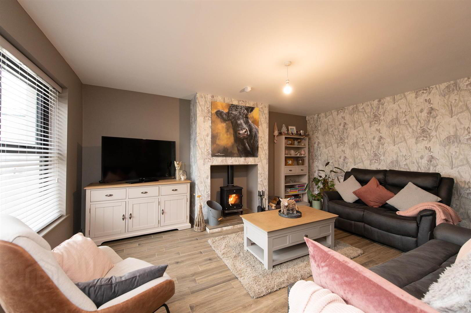 3 Mullaghdrin Road East 6 of 38