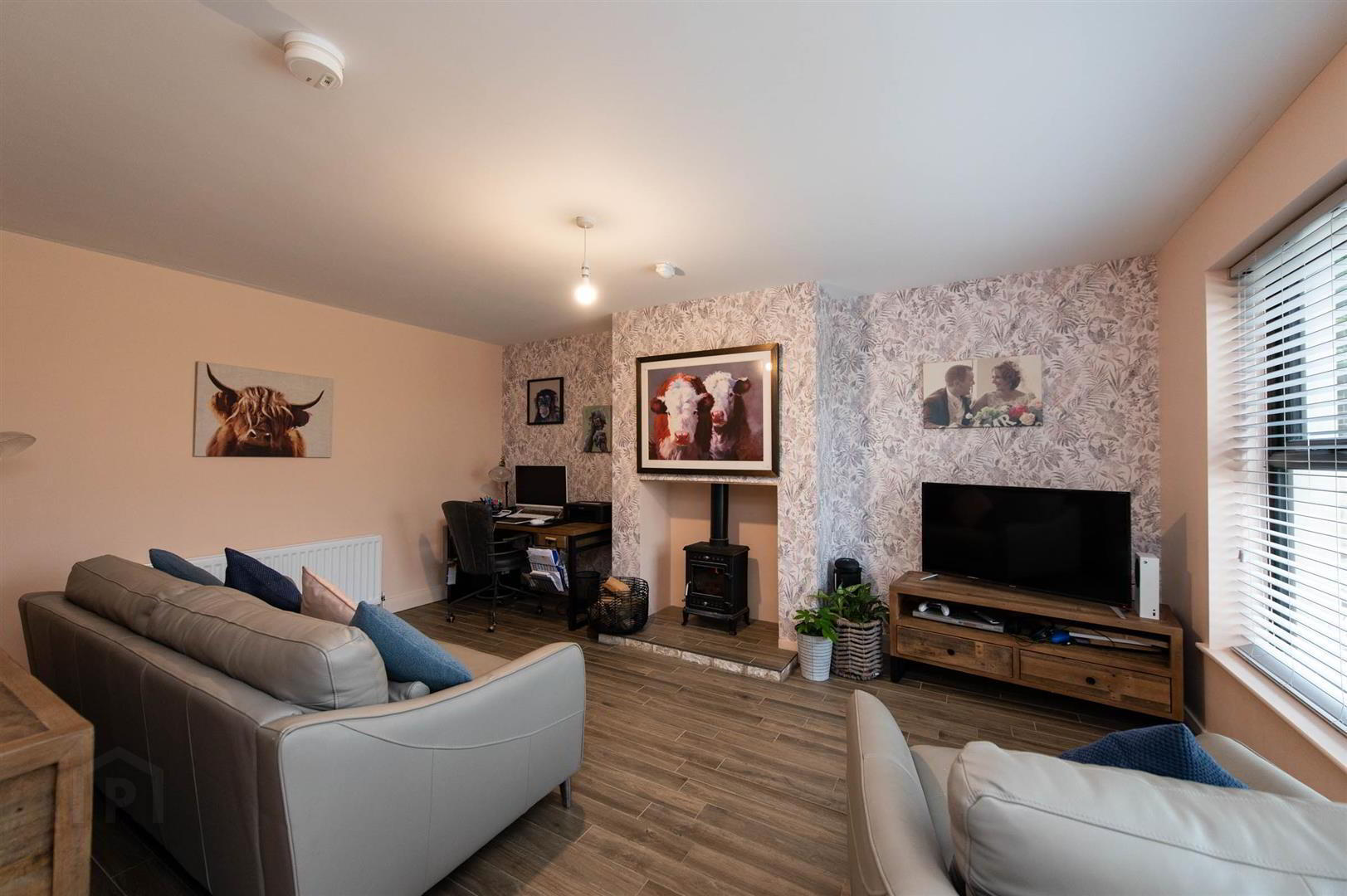 3 Mullaghdrin Road East 4 of 38