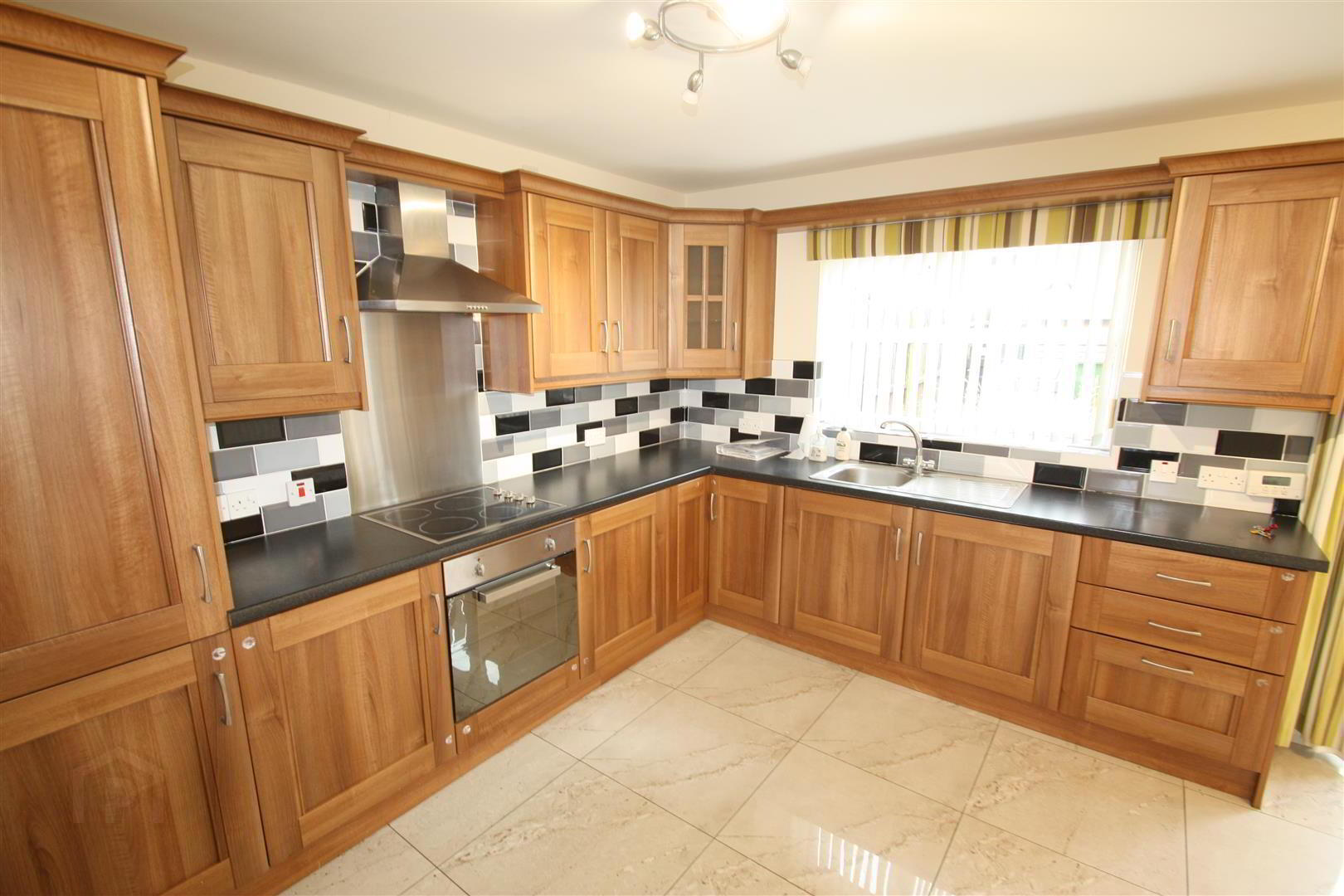 property description image