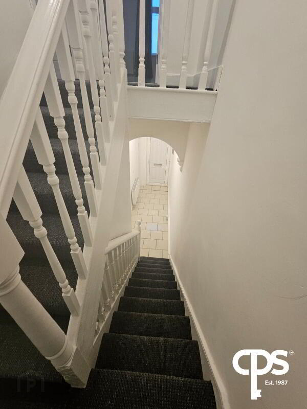 8 Cecil Street 9 of 17