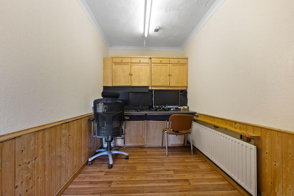 14 Dreen Road 19 of 28