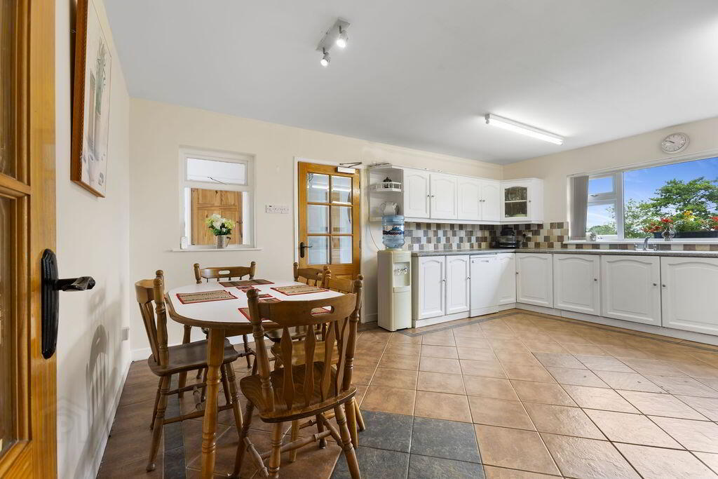 14 Dreen Road 13 of 28