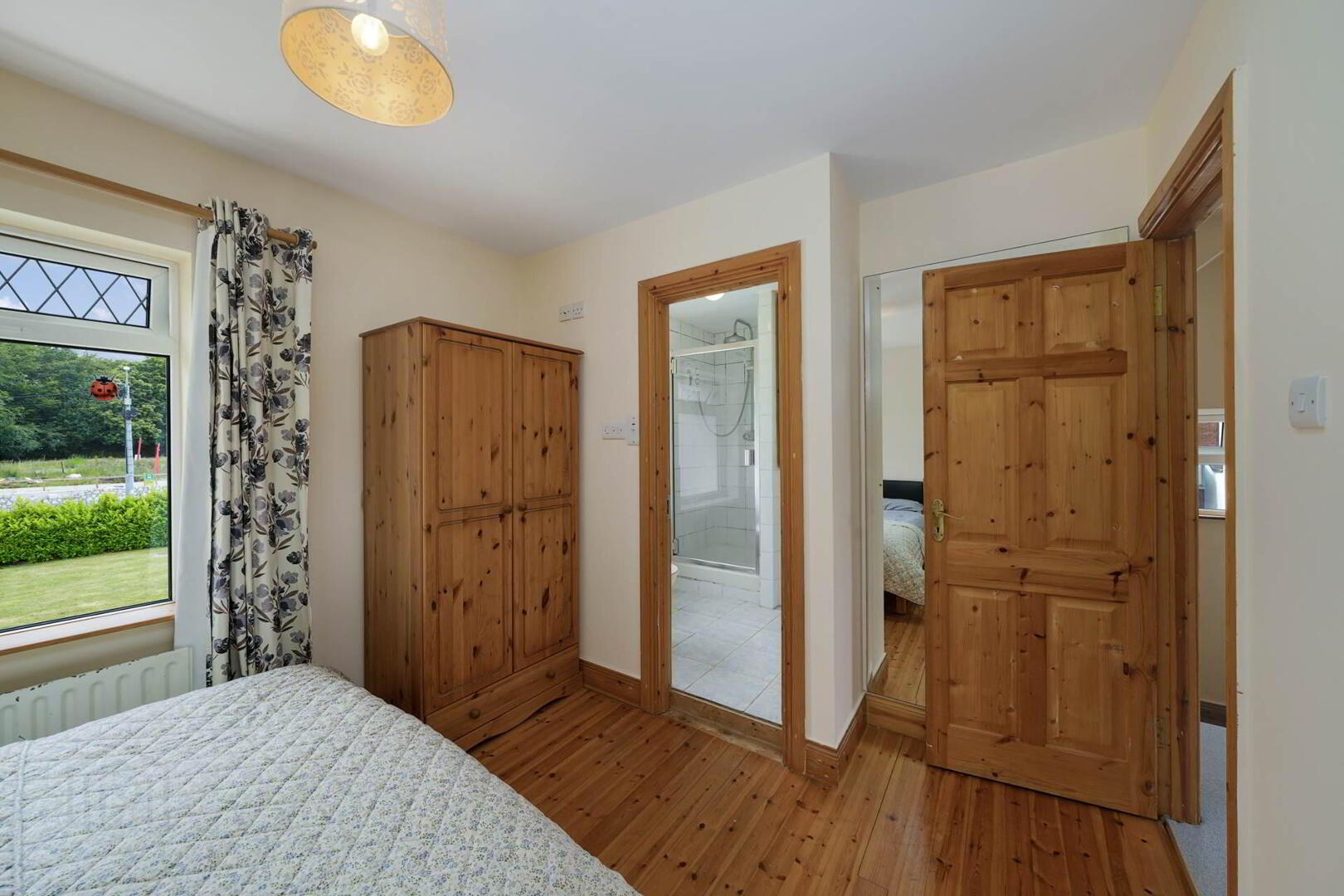 1 Cromlech Close 14 of 35