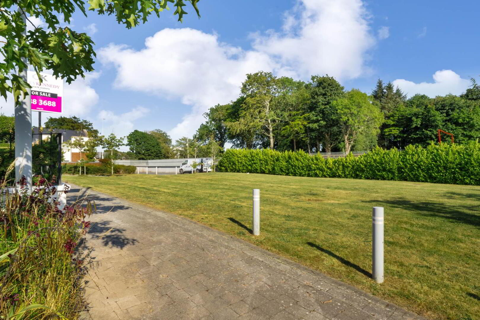 1 Cromlech Close 4 of 38