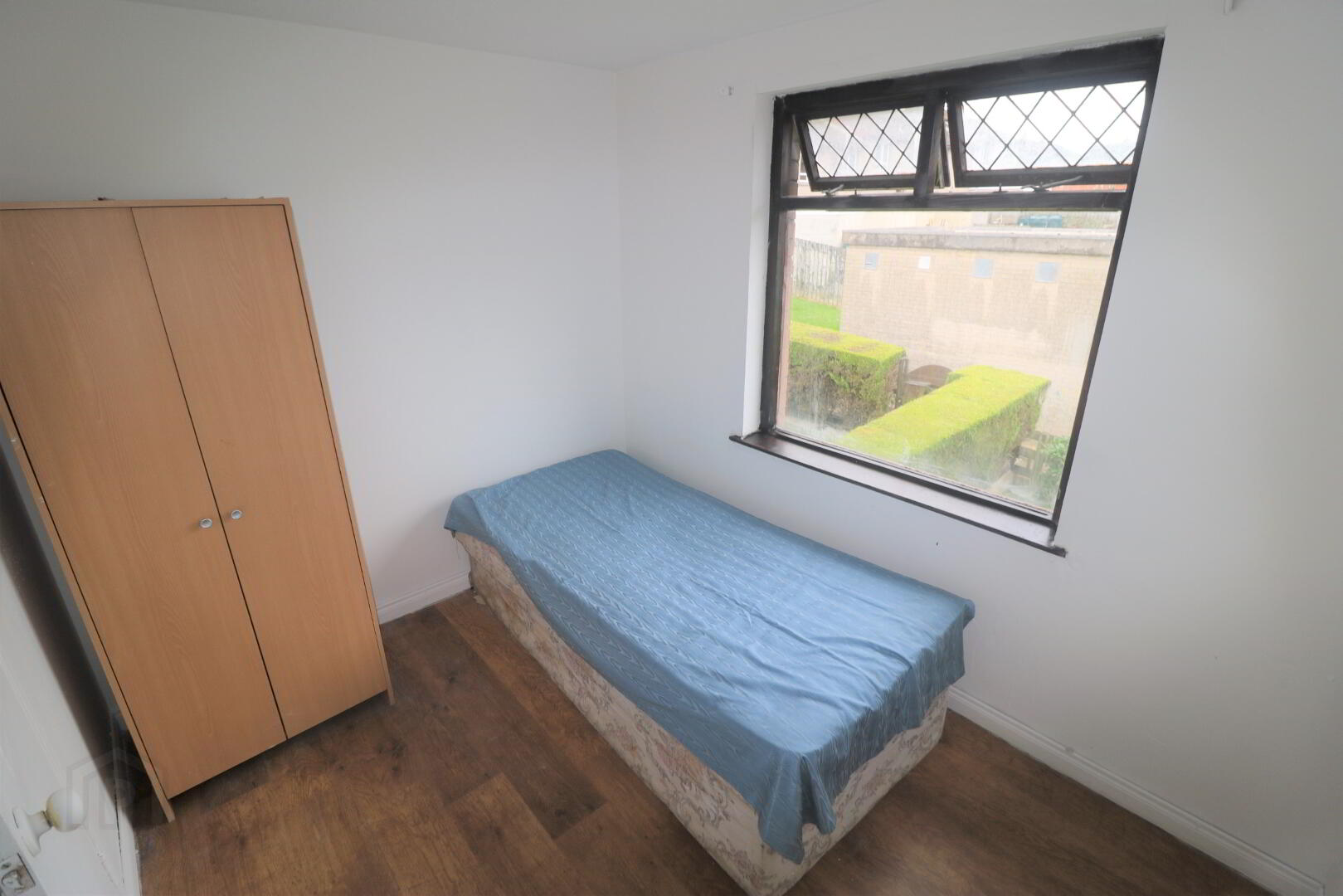 147 Dunclug Gardens 9 of 13