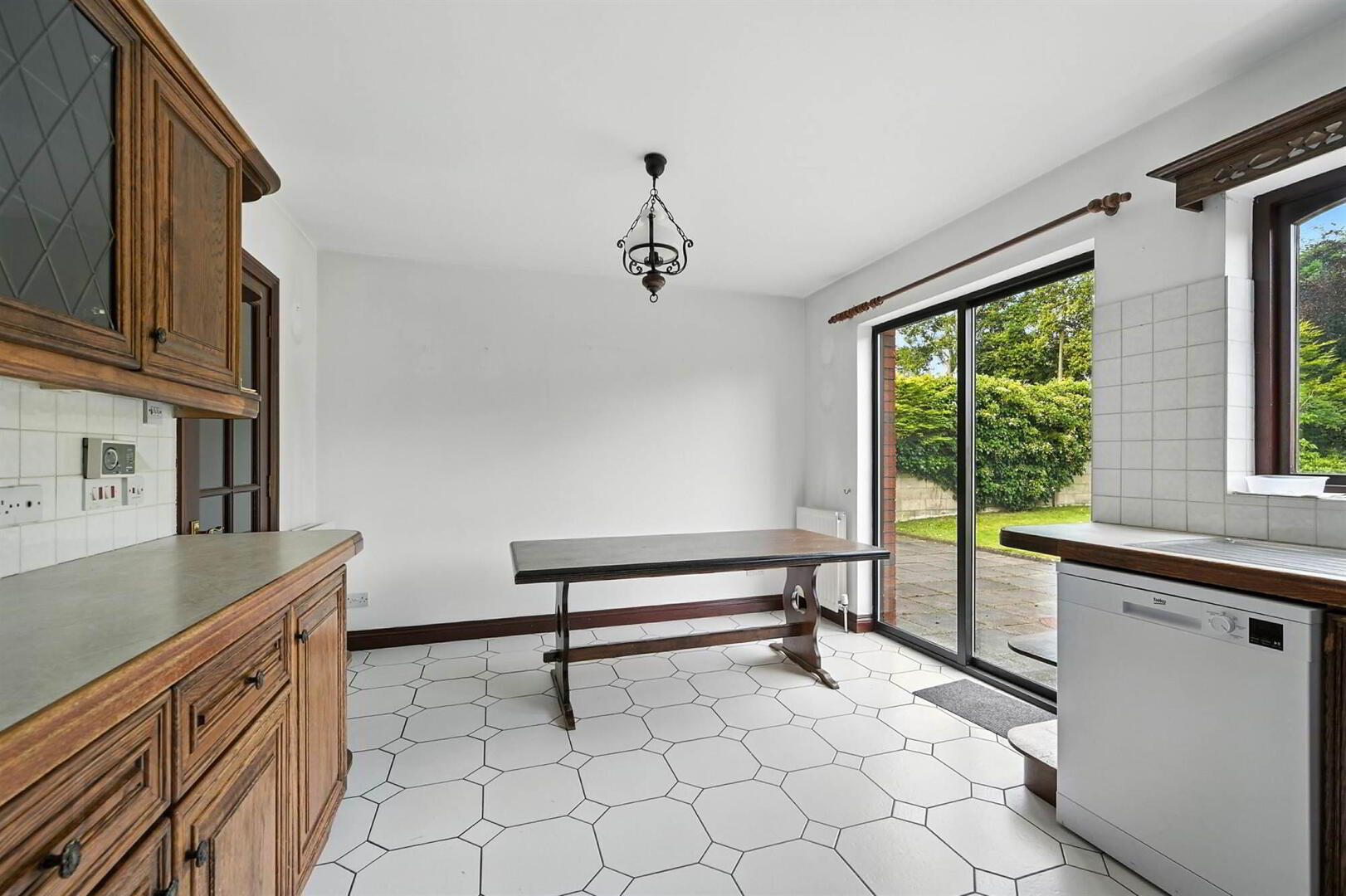 550a Upper Newtownards Road 8 of 16