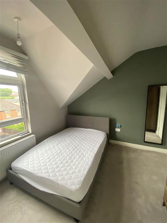 Room 2), 144 Connsbrook Avenue 7 of 7
