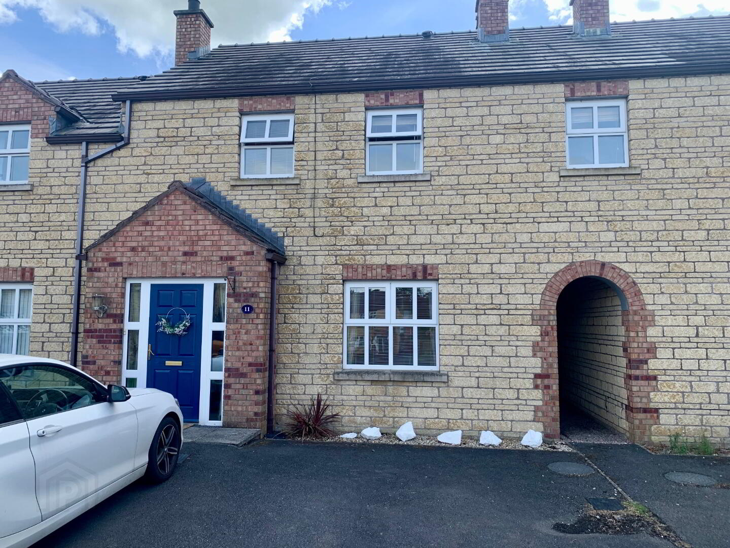 property description image