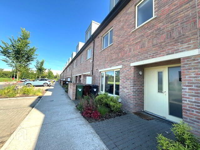 Parklands Terrace 17 of 18