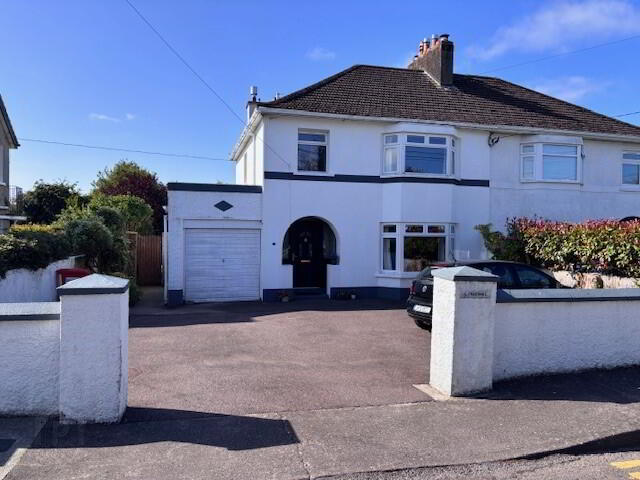 Il Fracombe, 25 Laburnum Park 1 of 15