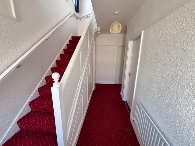 Il Fracombe, 25 Laburnum Park 2 of 15