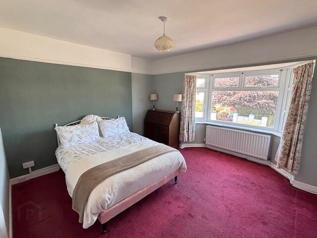 Il Fracombe, 25 Laburnum Park 9 of 15