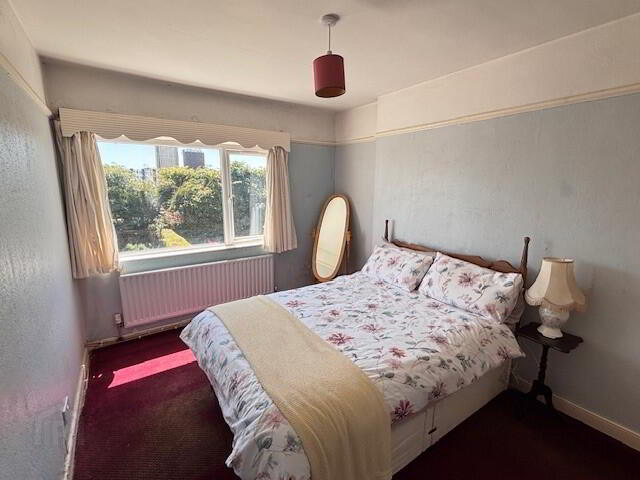 Il Fracombe, 25 Laburnum Park 10 of 15