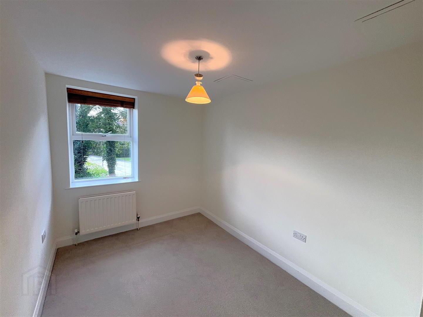 Apt 4, 50 Fortwilliam Demesne 13 of 14