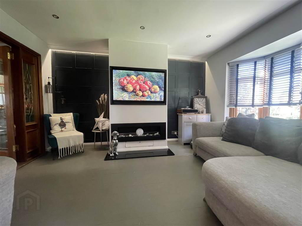 39 Hannahglen Heights 6 of 13