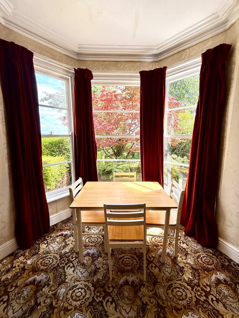 10 Deburgh Terrace 14 of 46