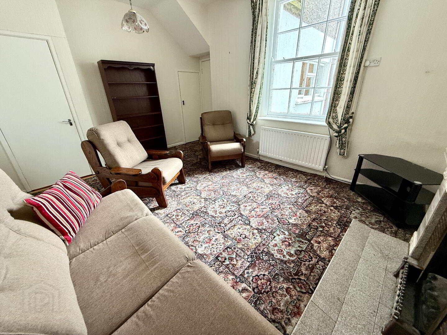 10 Deburgh Terrace 18 of 46