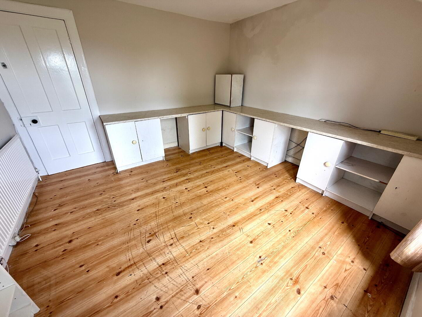 10 Deburgh Terrace 35 of 46