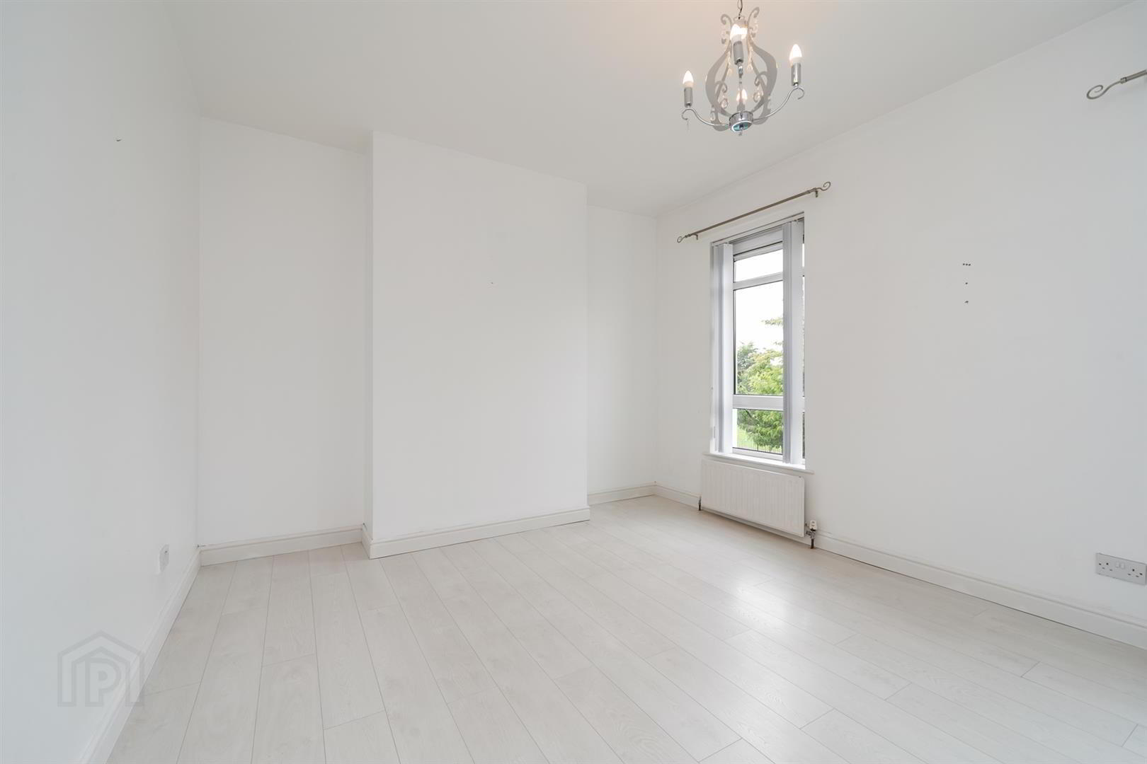 78 Mountpottinger Road 16 of 32