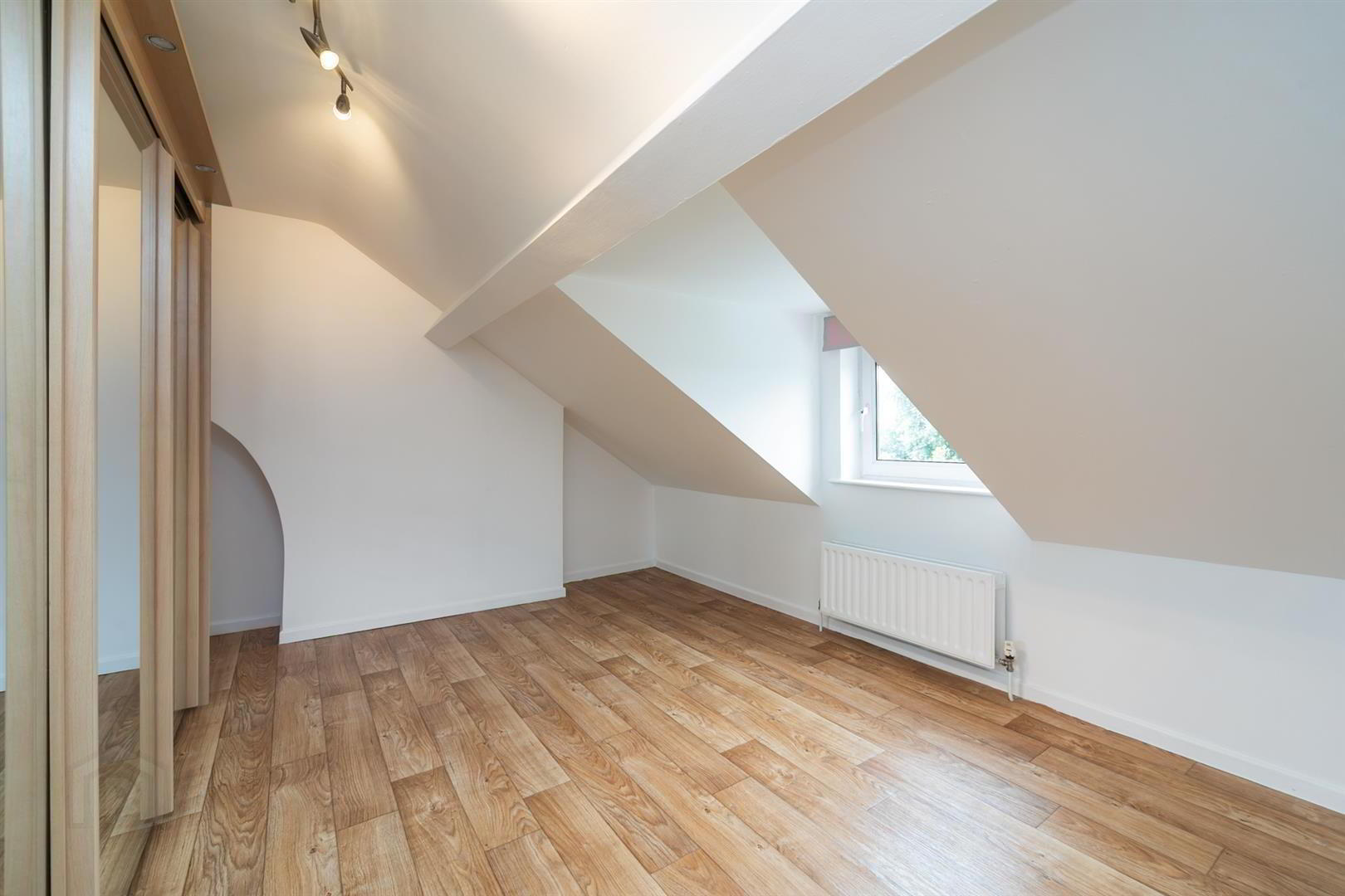 78 Mountpottinger Road 22 of 32