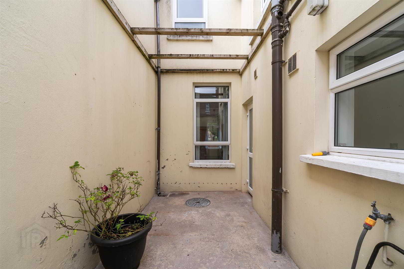 78 Mountpottinger Road 32 of 32