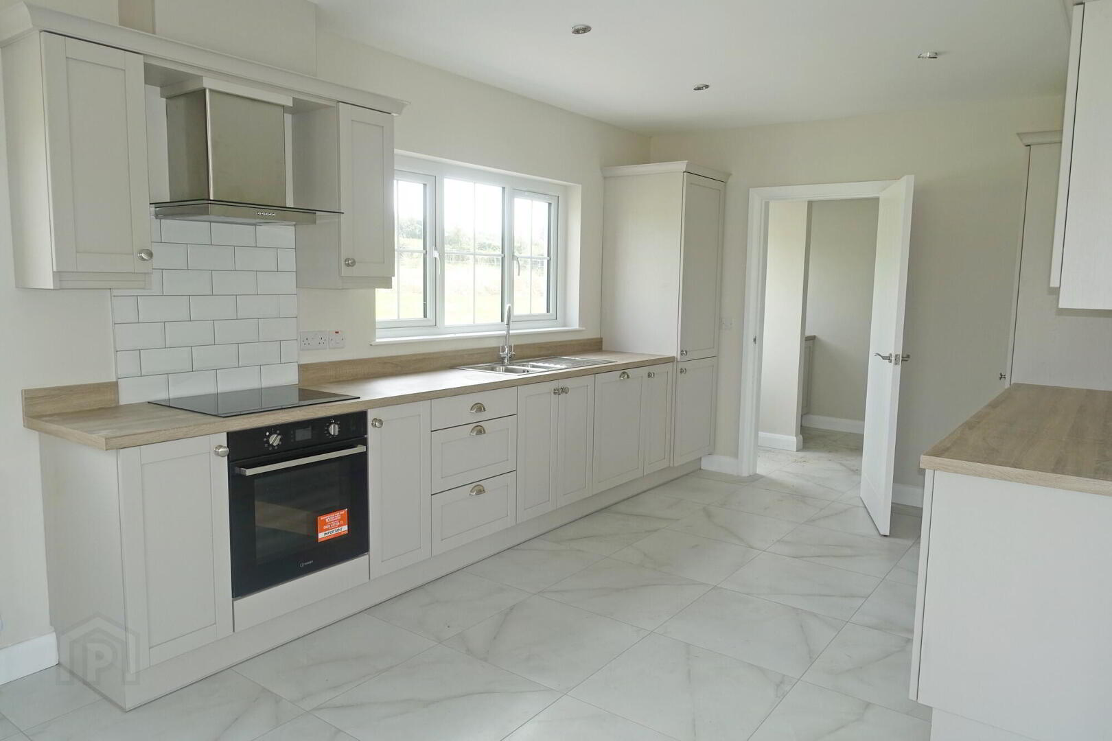63 Cloy Road 7 of 23