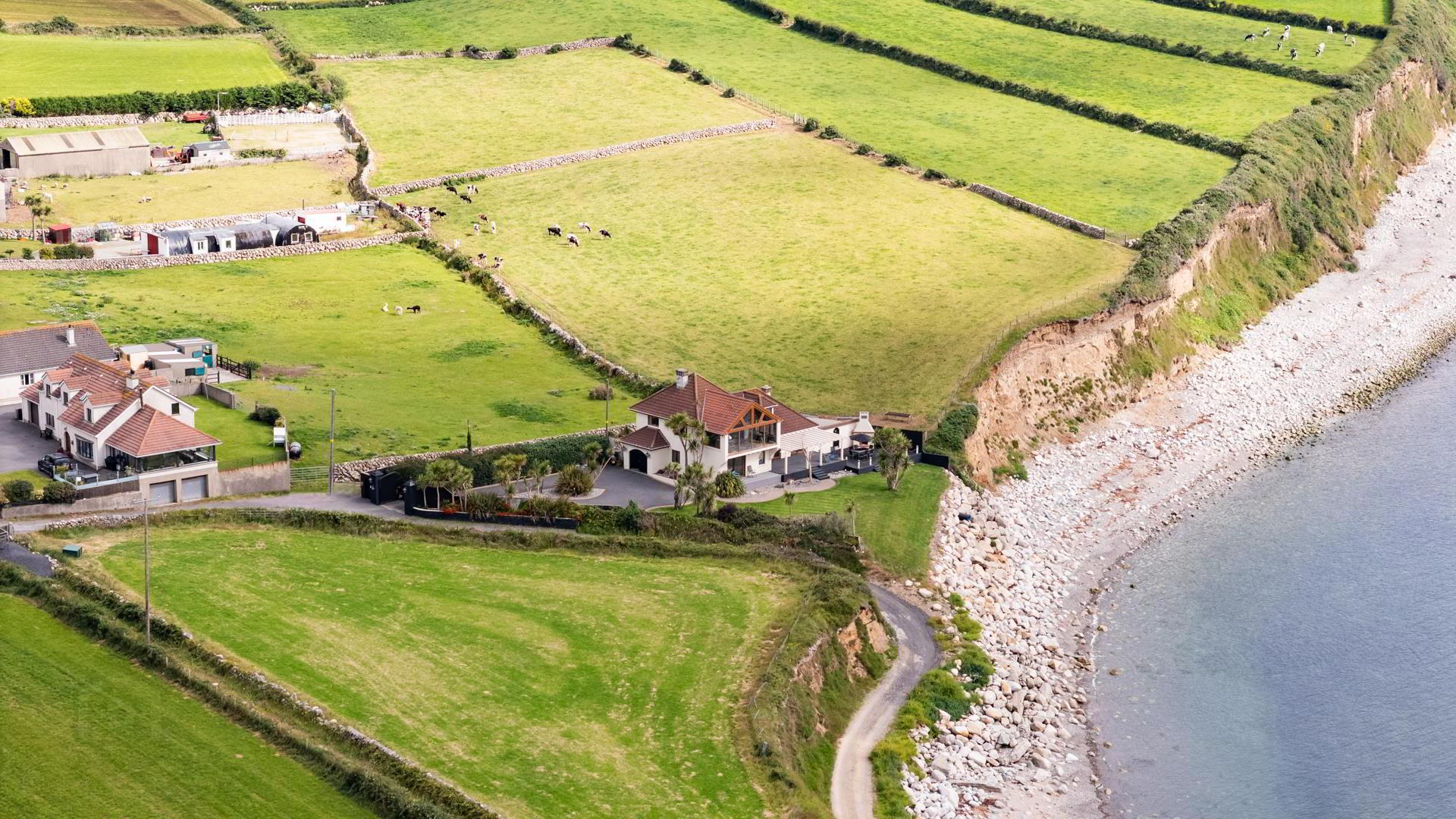 Waters Edge, 20 Pats Road 18 of 43