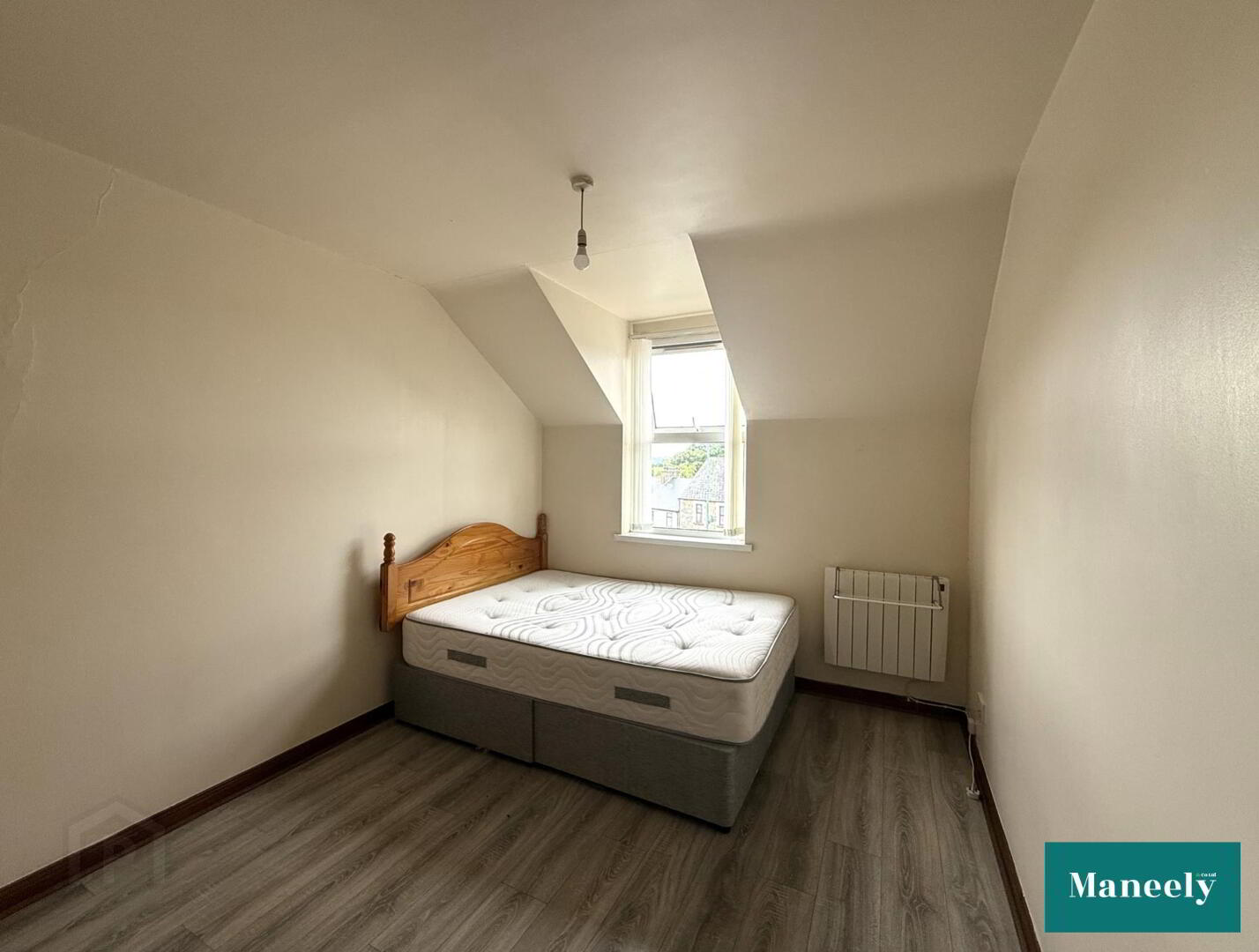 156c Moore Street 7 of 10
