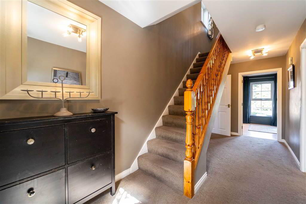 8 Lineybrook Lane 10 of 21