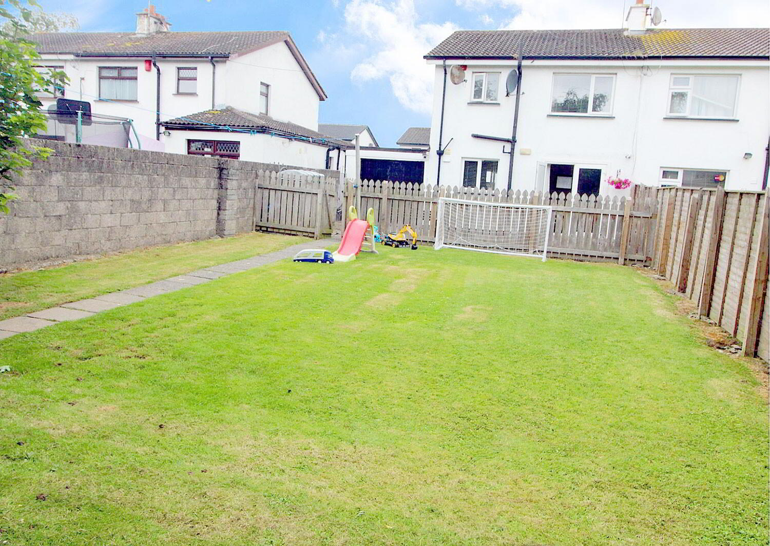 20 Ashdale Park 15 of 15