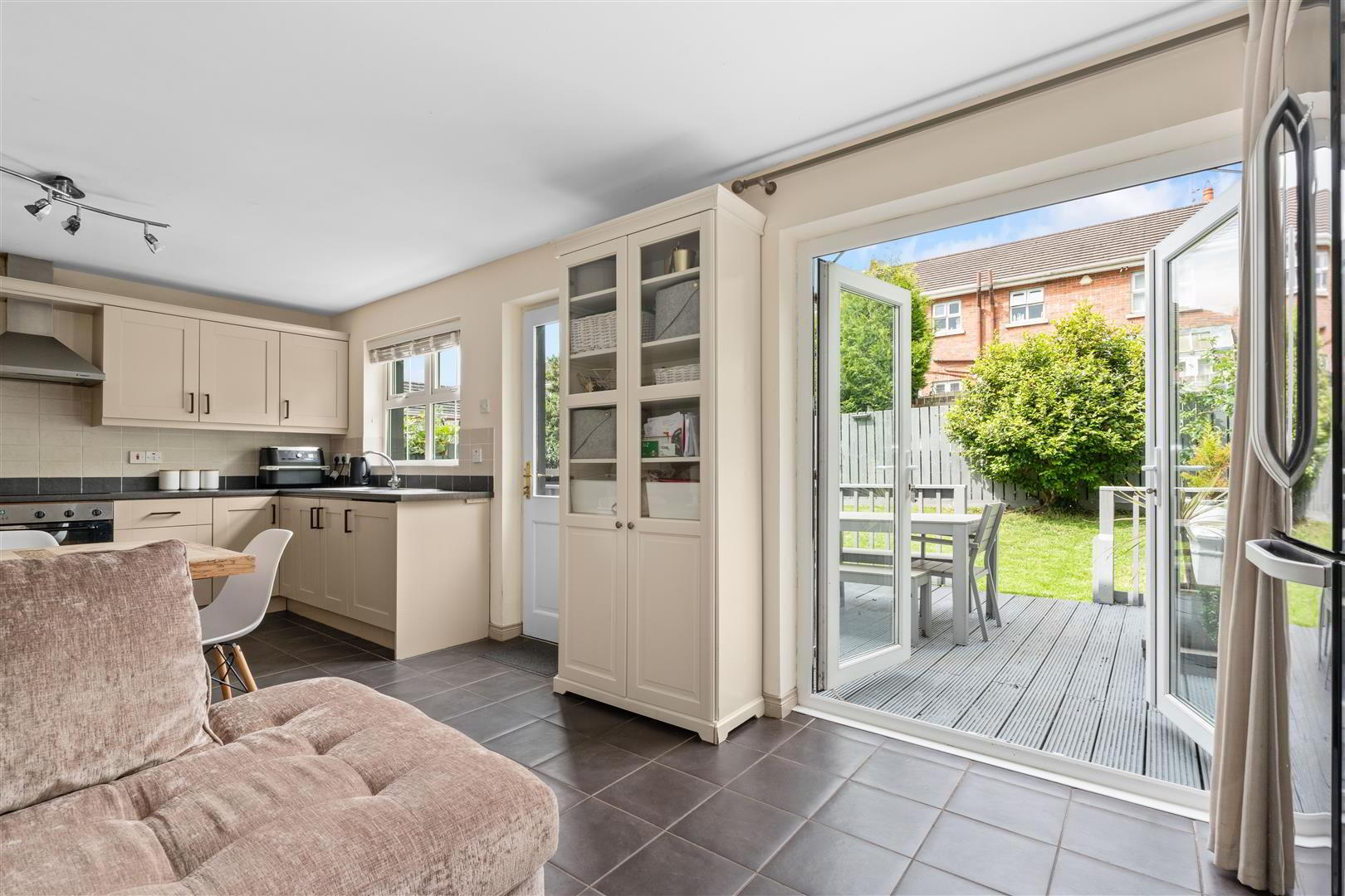 15 Greenvale Park Lands 17 of 43