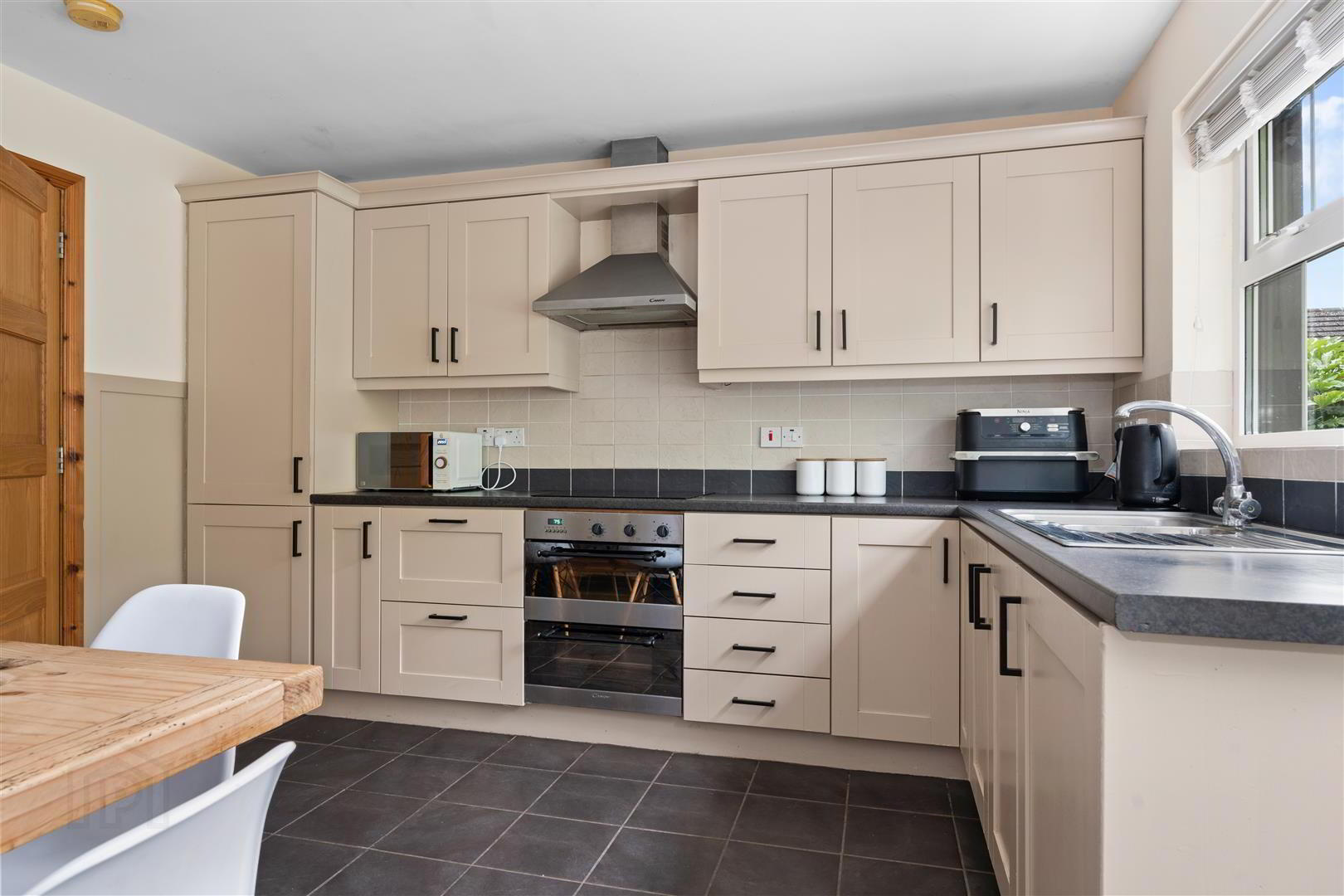15 Greenvale Park Lands 12 of 43