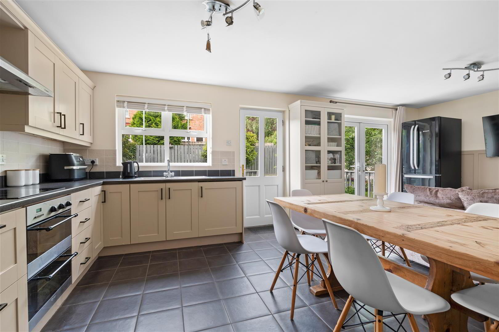 15 Greenvale Park Lands 11 of 43