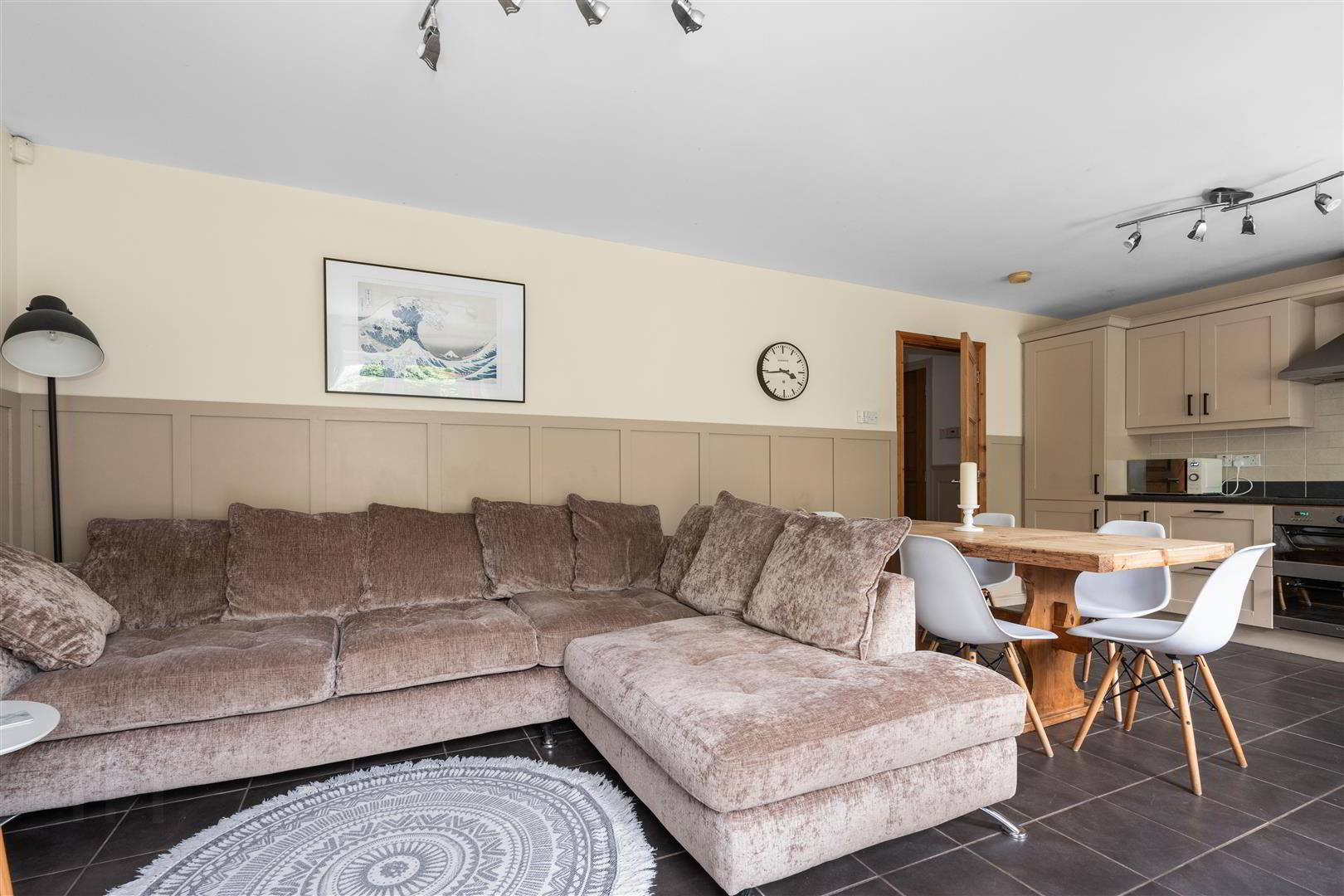 15 Greenvale Park Lands 16 of 43