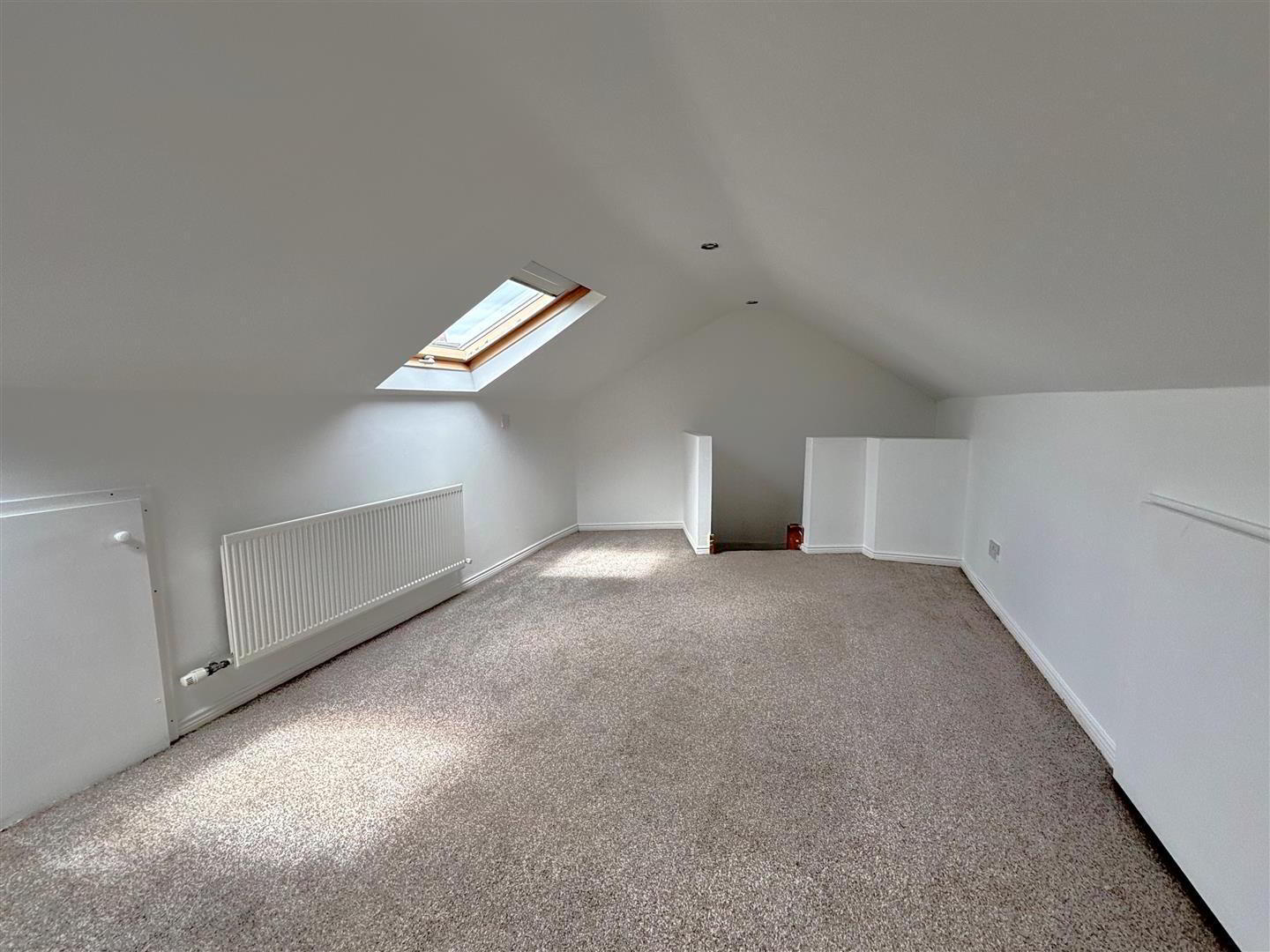 48 Ashmore Street 22 of 24