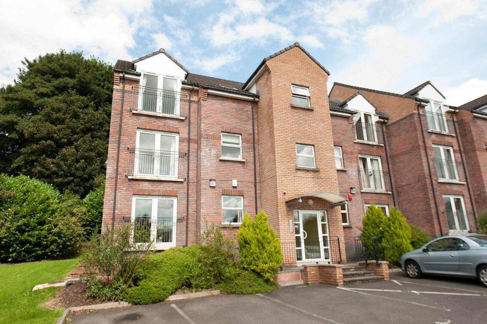 property description image