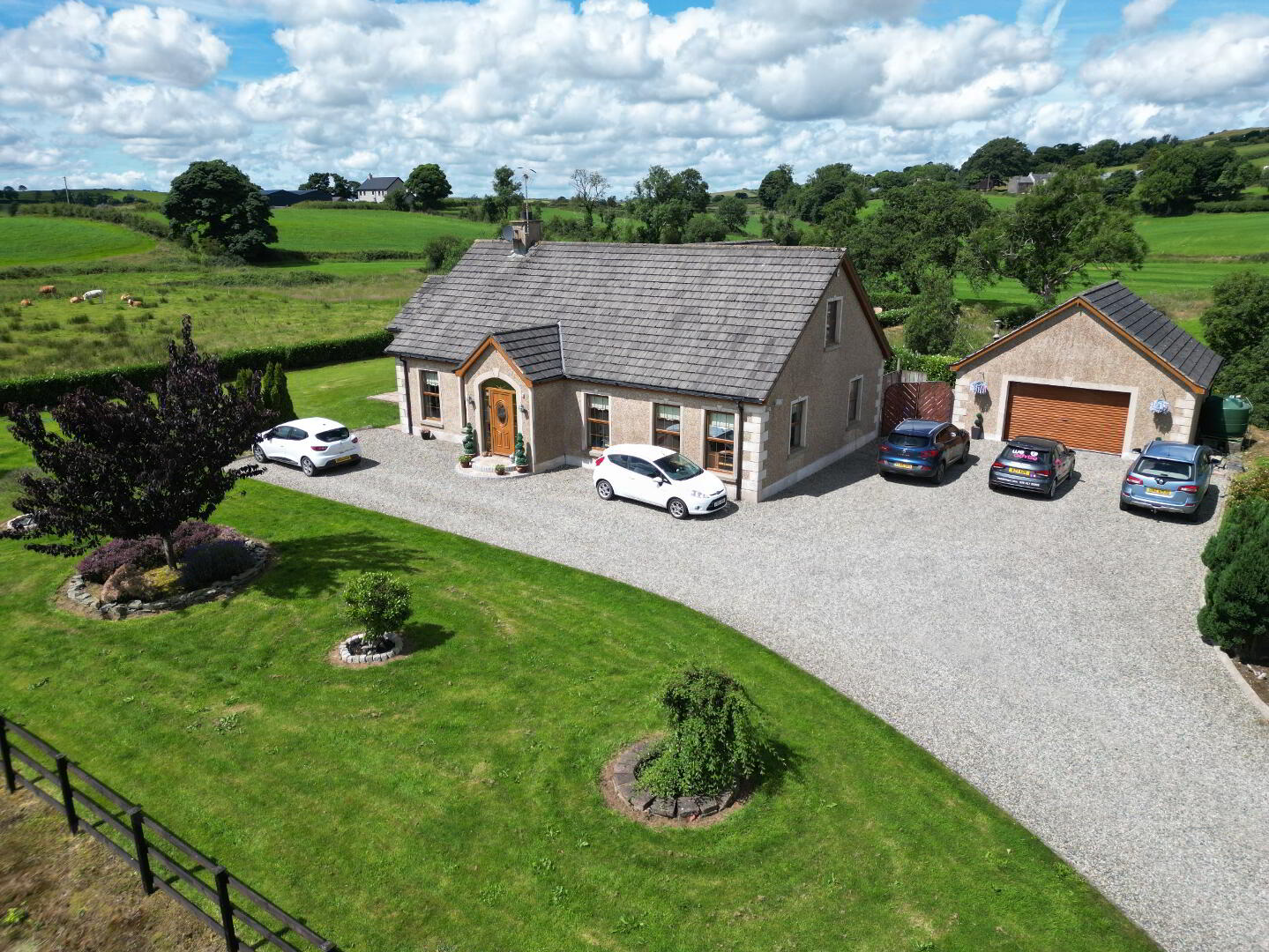 24 Kilnhill Road 6 of 35