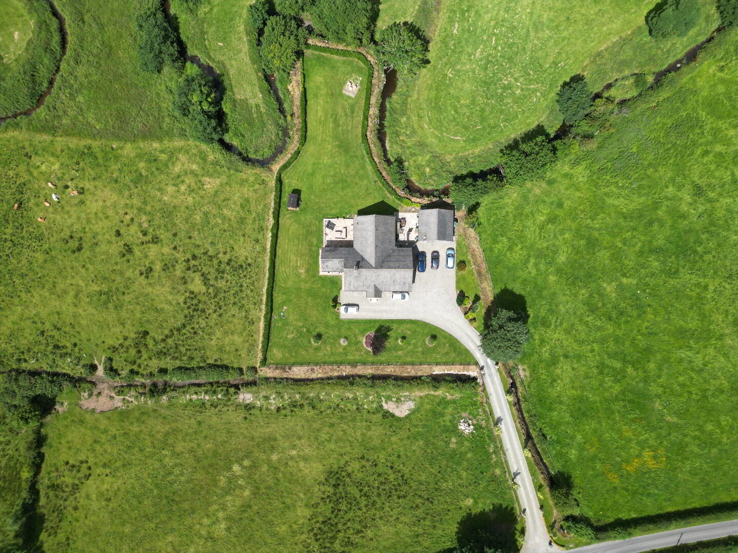 24 Kilnhill Road 7 of 35