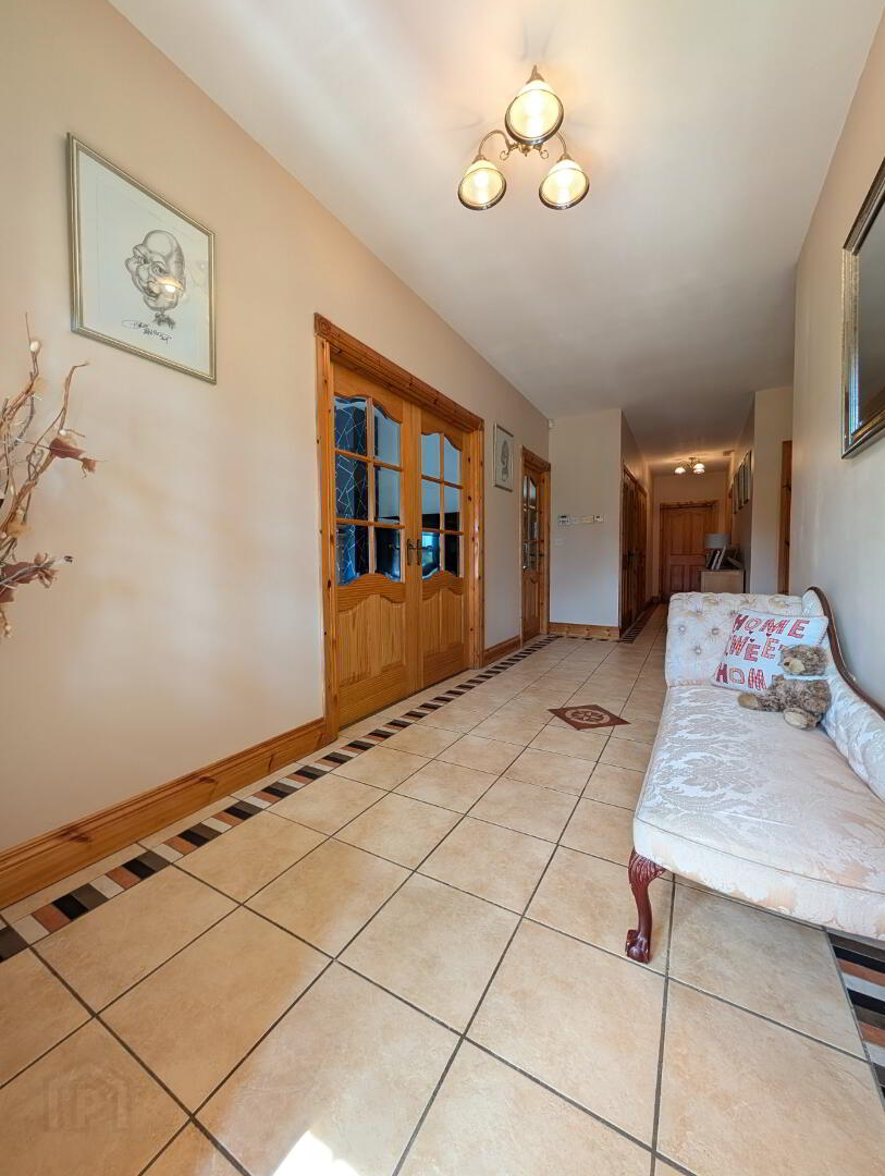 24 Kilnhill Road 10 of 35