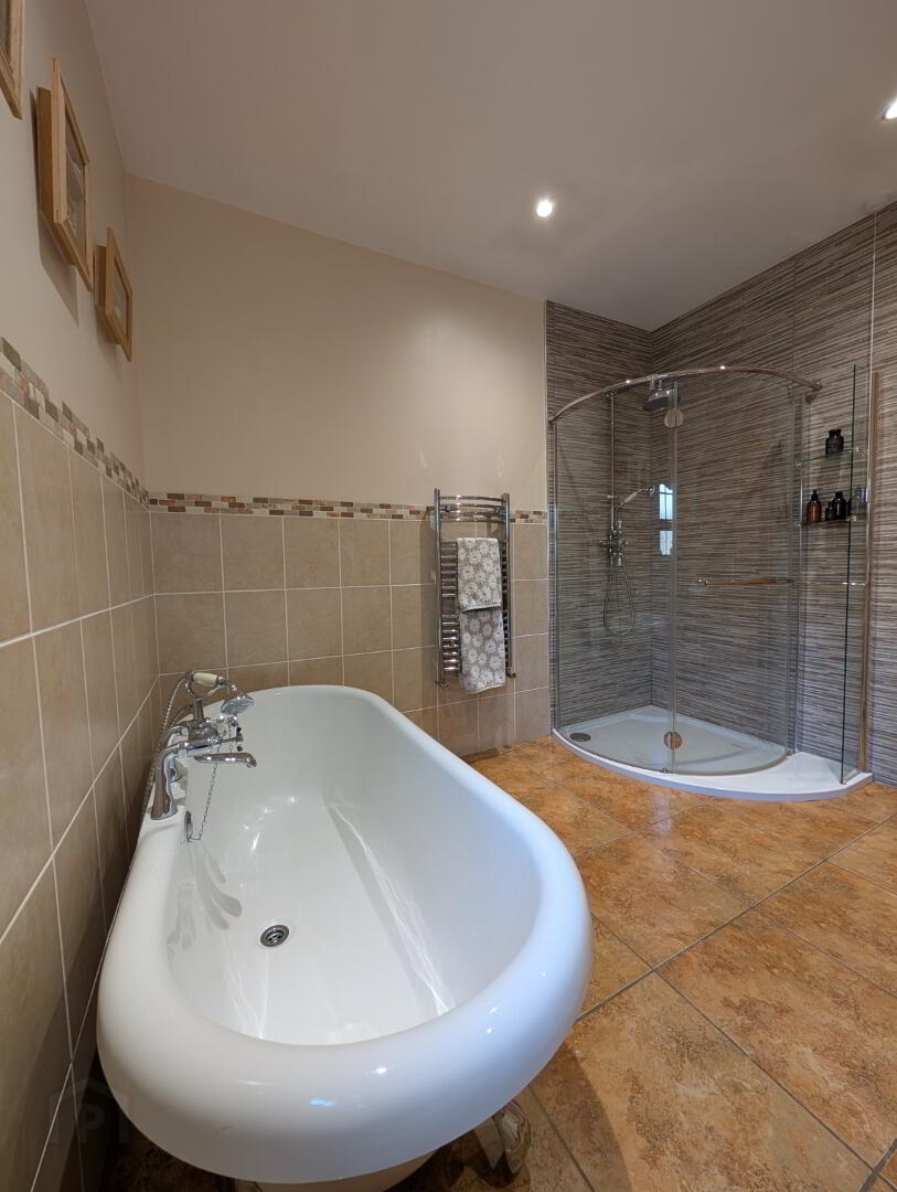 24 Kilnhill Road 27 of 35