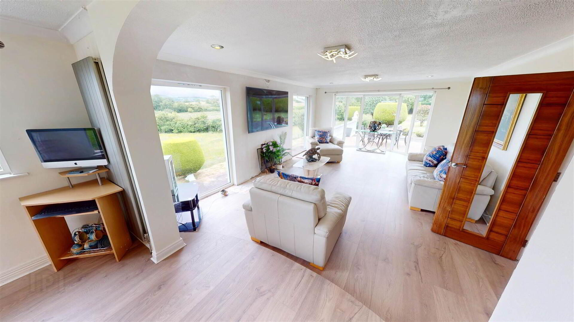 18a Sheepwalk Road 6 of 41