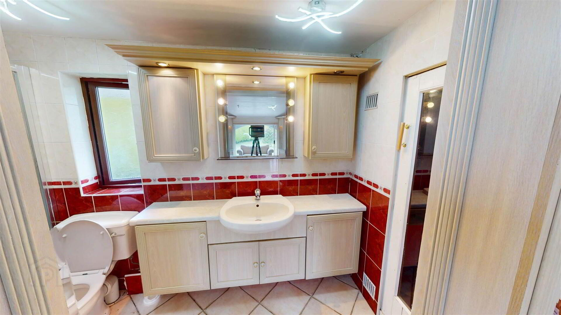 18a Sheepwalk Road 16 of 41