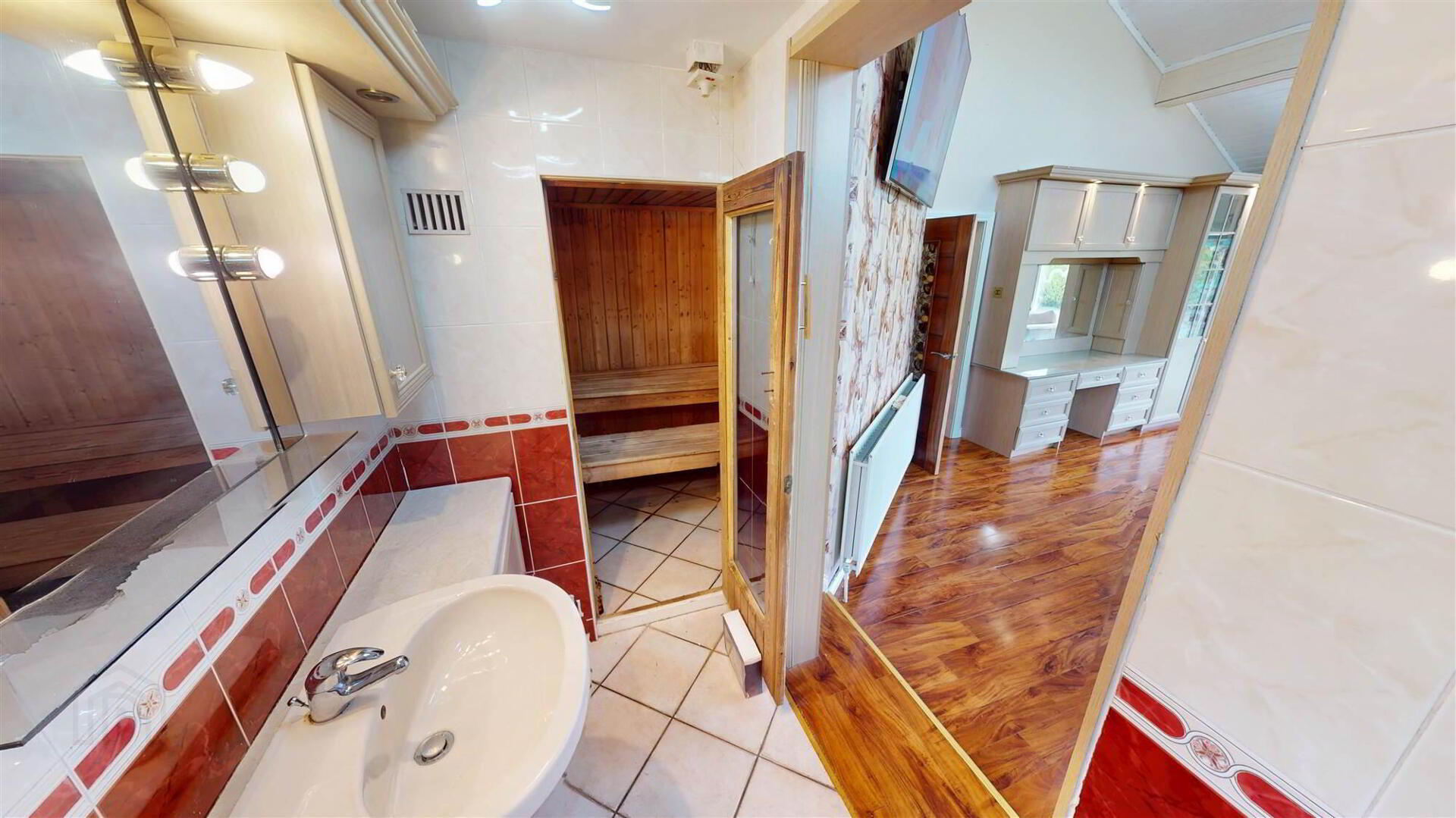 18a Sheepwalk Road 17 of 41