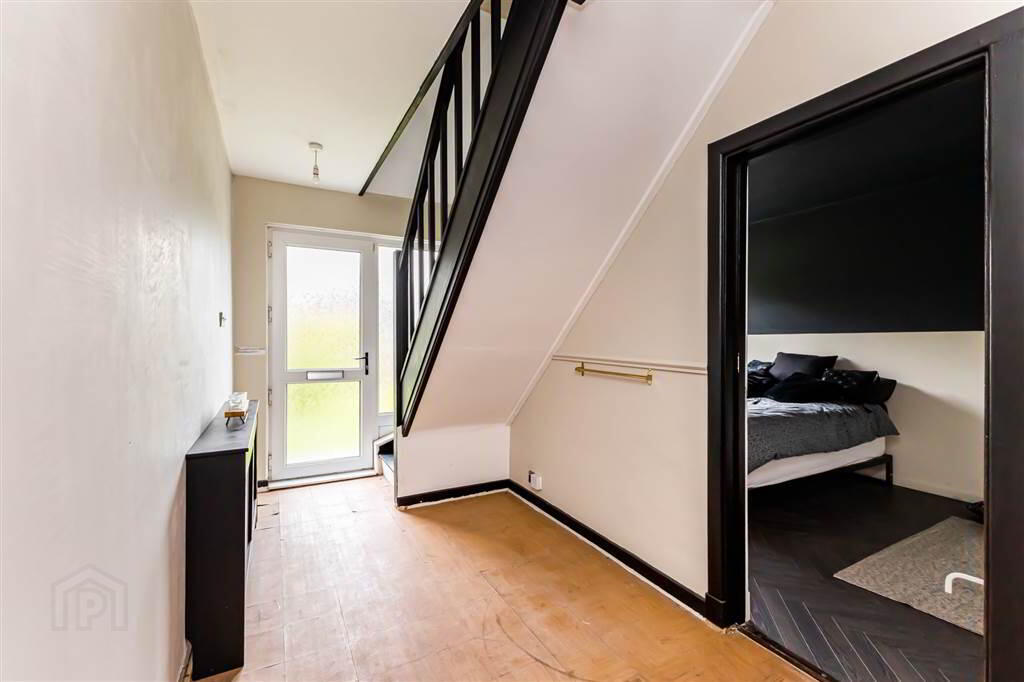 20 Rathmore Avenue 3 of 24