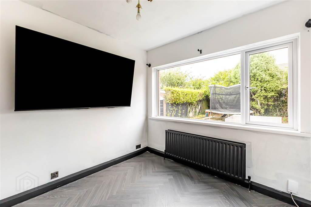 20 Rathmore Avenue 14 of 24