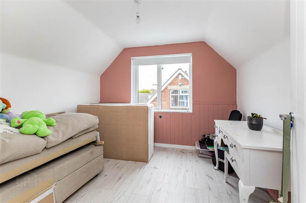 20 Rathmore Avenue 21 of 24