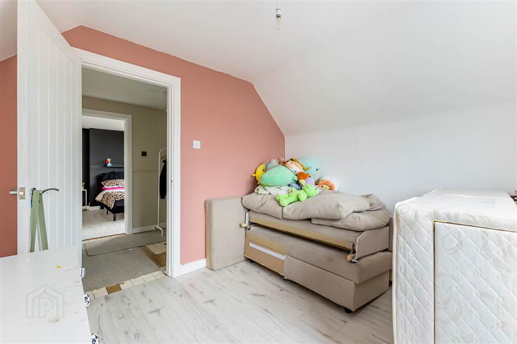 20 Rathmore Avenue 22 of 24