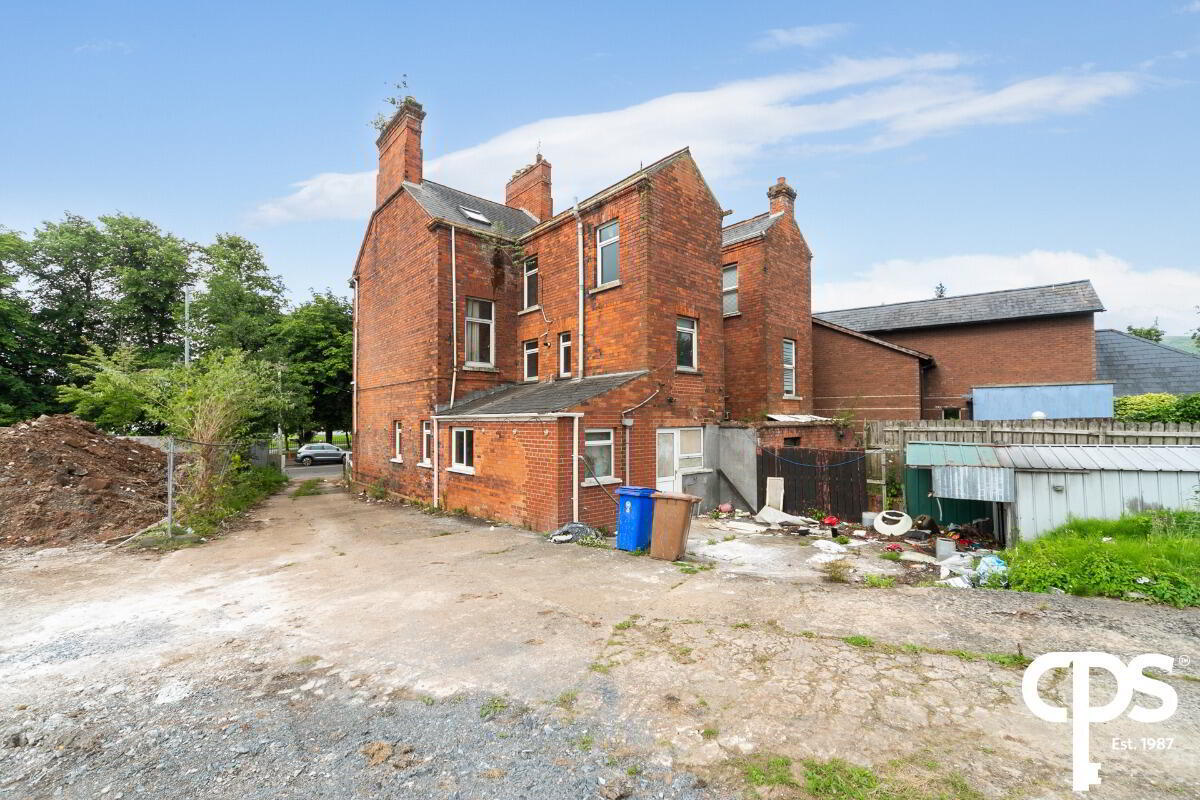 11 Ballygomartin Road 16 of 16