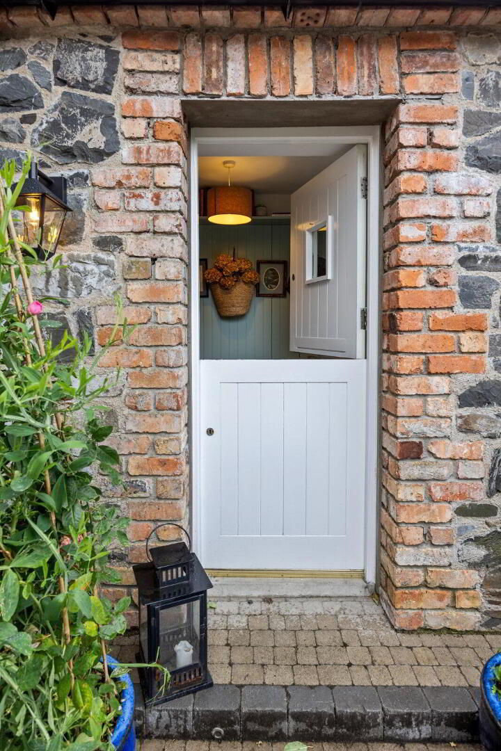 'The Barn', 110d Movilla Road 48 of 69