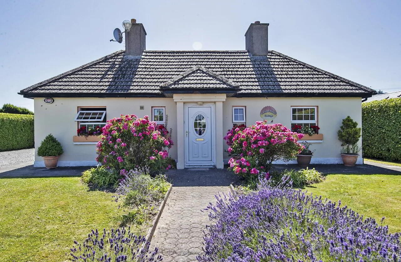 Yellow Shell Cottage 19 of 24